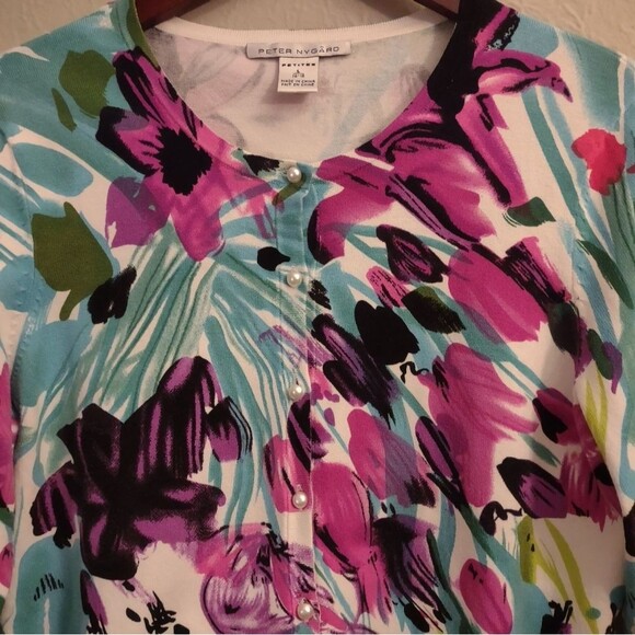Peter Nygard Floral Print Pearl Button Cardigan - Picture 4 of 13